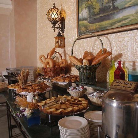 Al Fanar Palace Hotel And Suites Amman Bagian luar foto