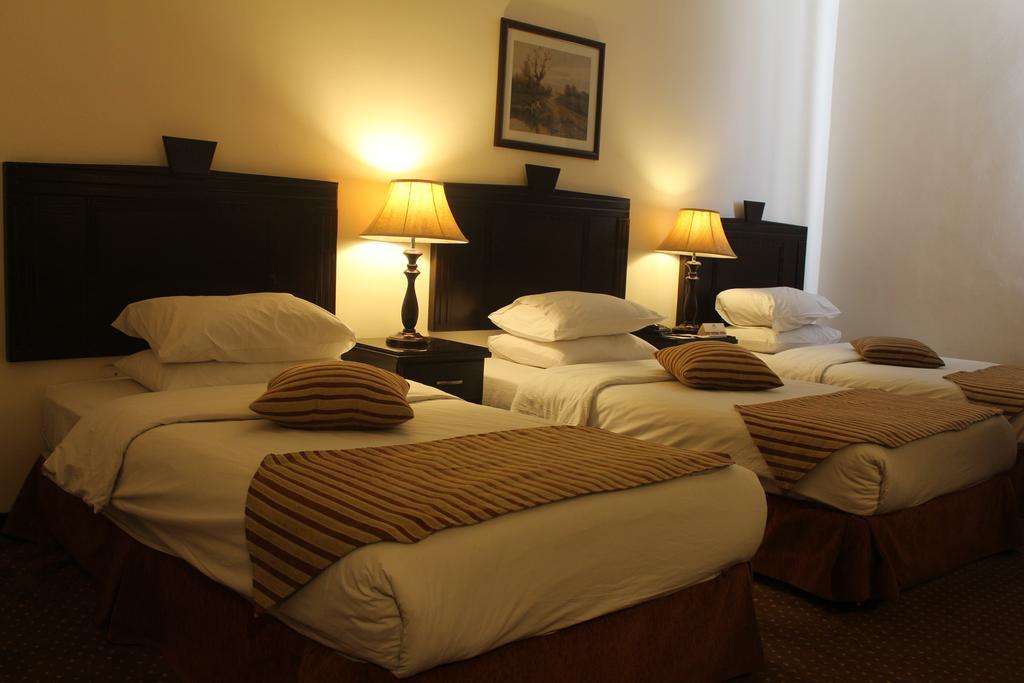 Al Fanar Palace Hotel And Suites Amman Bagian luar foto