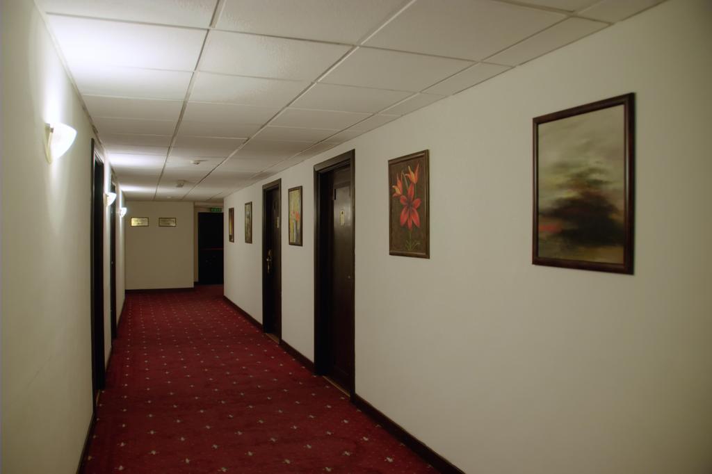 Al Fanar Palace Hotel And Suites Amman Bagian luar foto