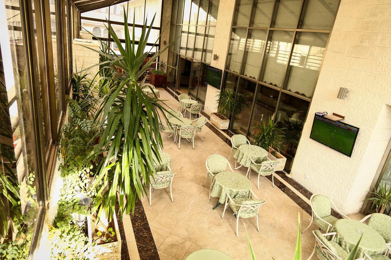 Al Fanar Palace Hotel And Suites Amman Bagian luar foto
