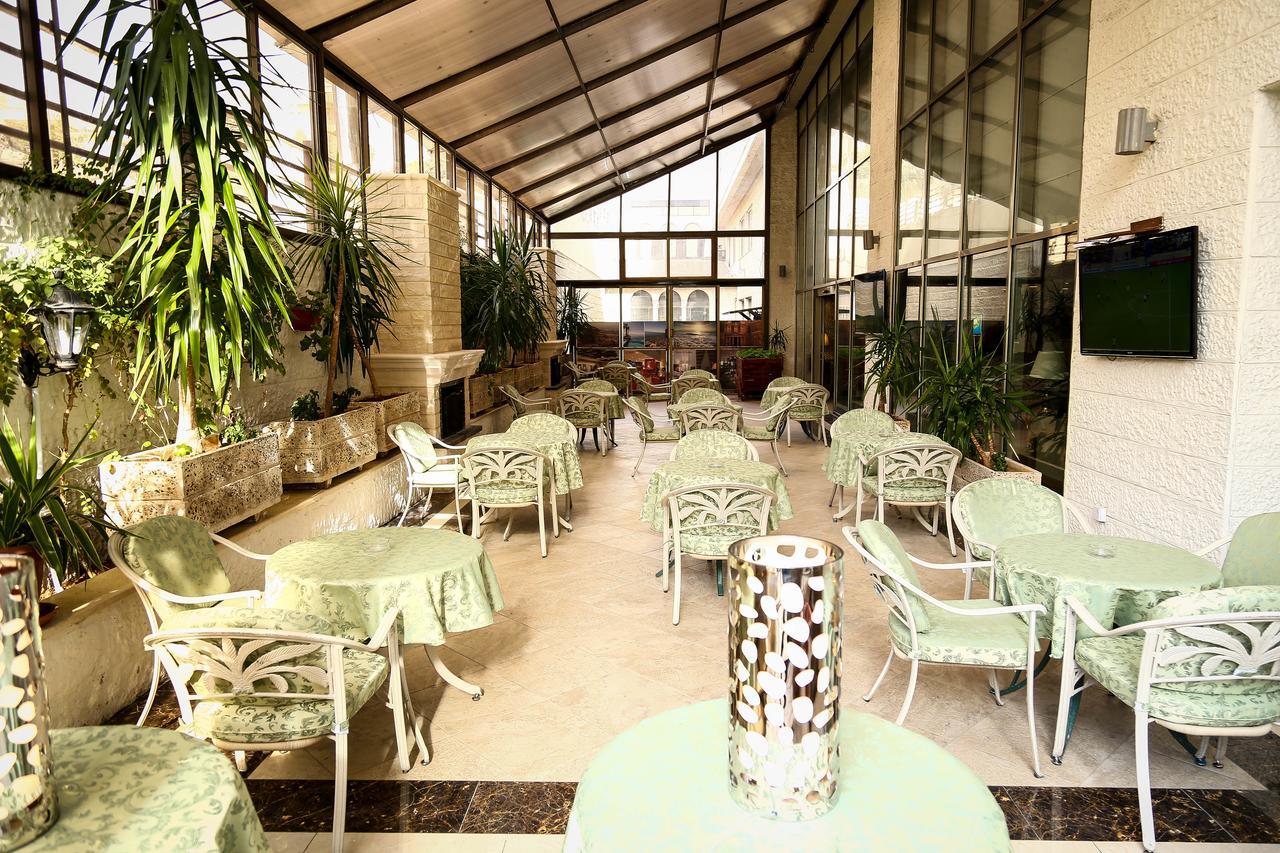 Al Fanar Palace Hotel And Suites Amman Bagian luar foto