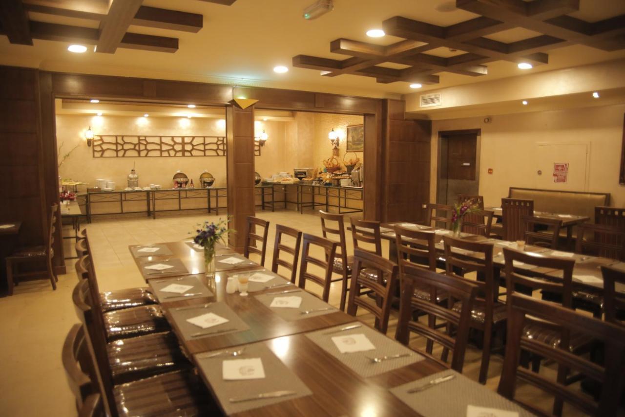 Al Fanar Palace Hotel And Suites Amman Bagian luar foto